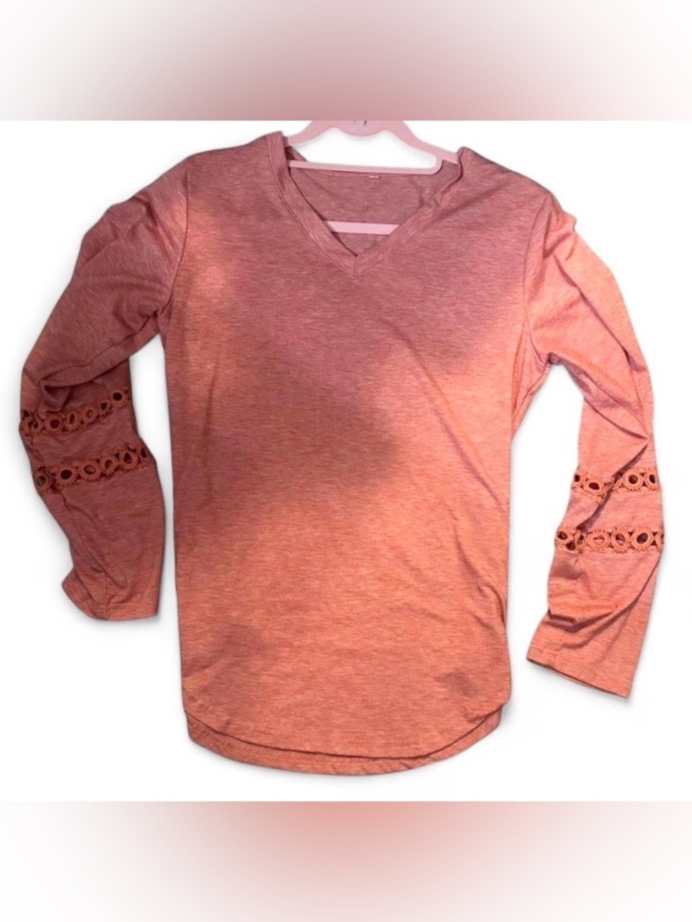 Boutique Coral Long Sleeve Top w/ Lace Sleeve Detail size Medium - Picture 4 of 4